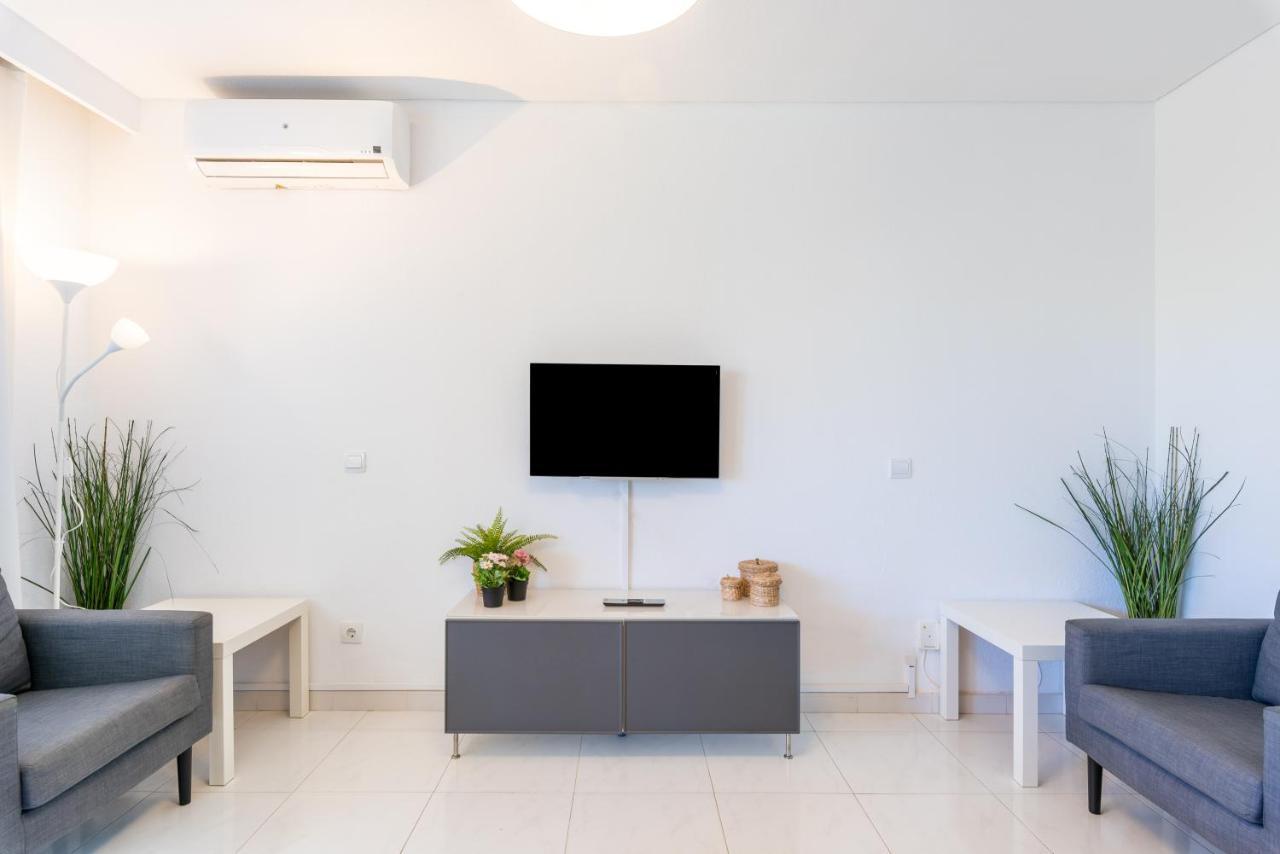 Eurosol Carihuela Apartment ตอร์เรโมลิโนส ภายนอก รูปภาพ