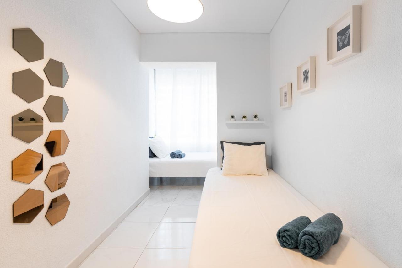 Eurosol Carihuela Apartment ตอร์เรโมลิโนส ภายนอก รูปภาพ