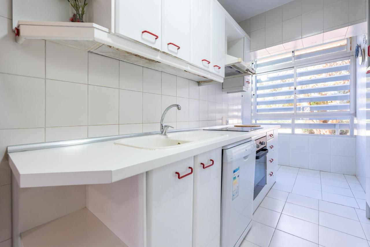 Eurosol Carihuela Apartment ตอร์เรโมลิโนส ภายนอก รูปภาพ
